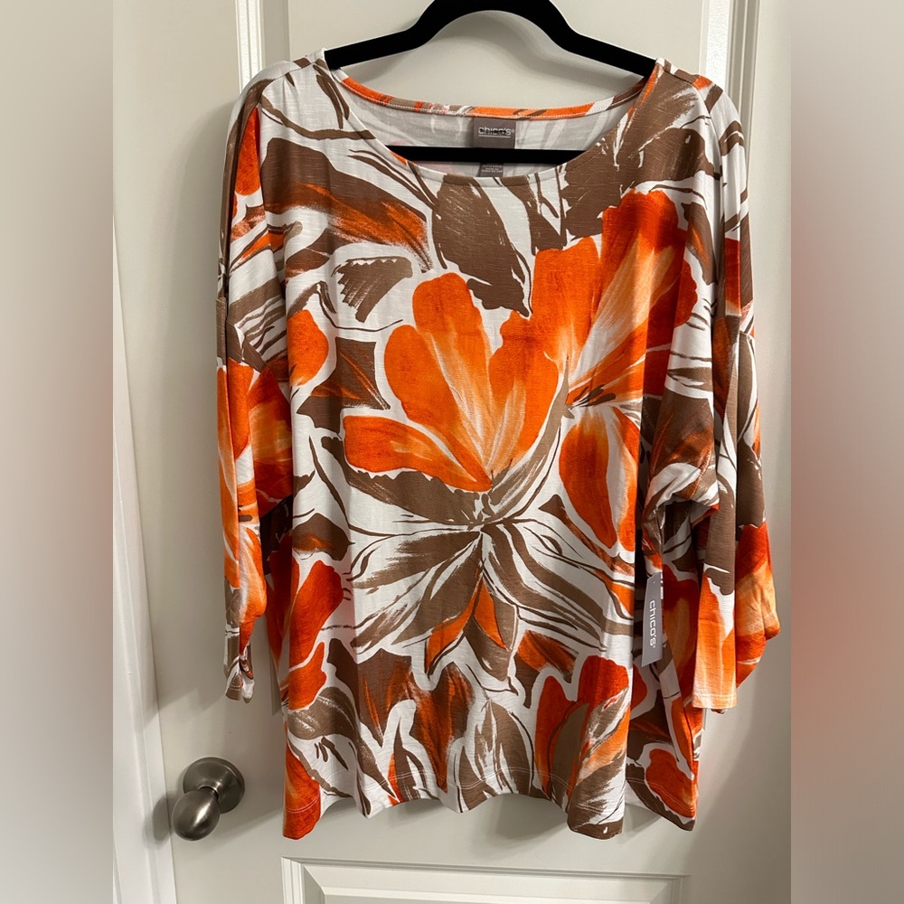 Chico’s Fun‎ Floral Elbow Sleeve Tee Size 4 Boat Neck 3/4 Sleeve Red Hot